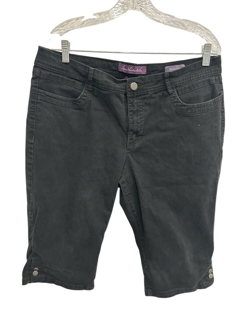 Gloria Vanderbilt 16 Black Denim Bermuda Shorts Button Accents Noir Minimalist